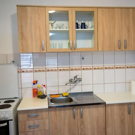 Apartament 特雷比涅